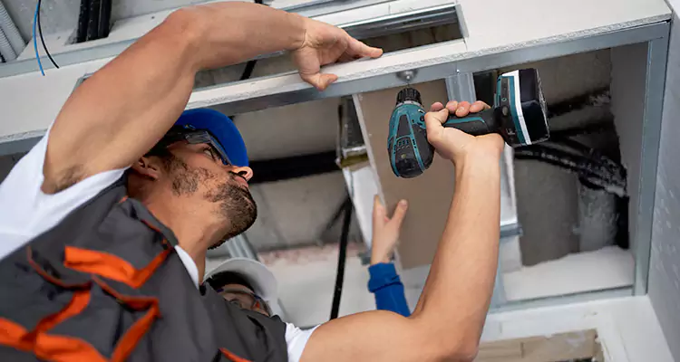 Emergency Overhead Door Repair in Port Charlotte, FL